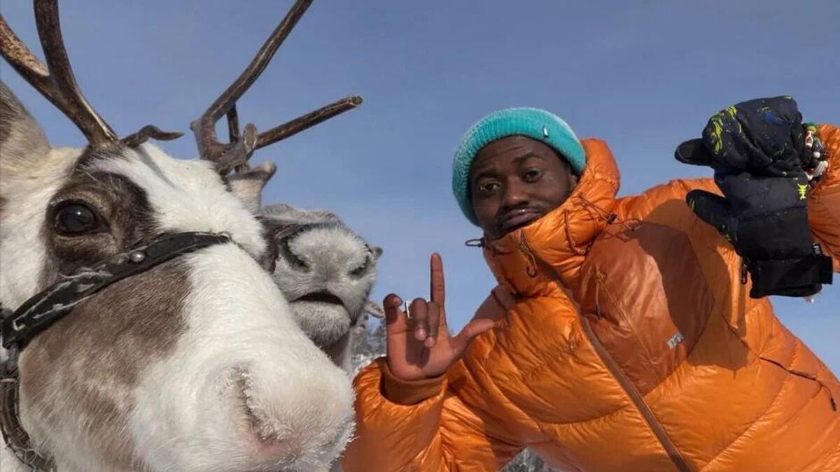 Visiting Evenks in the village of Ust-Urkima