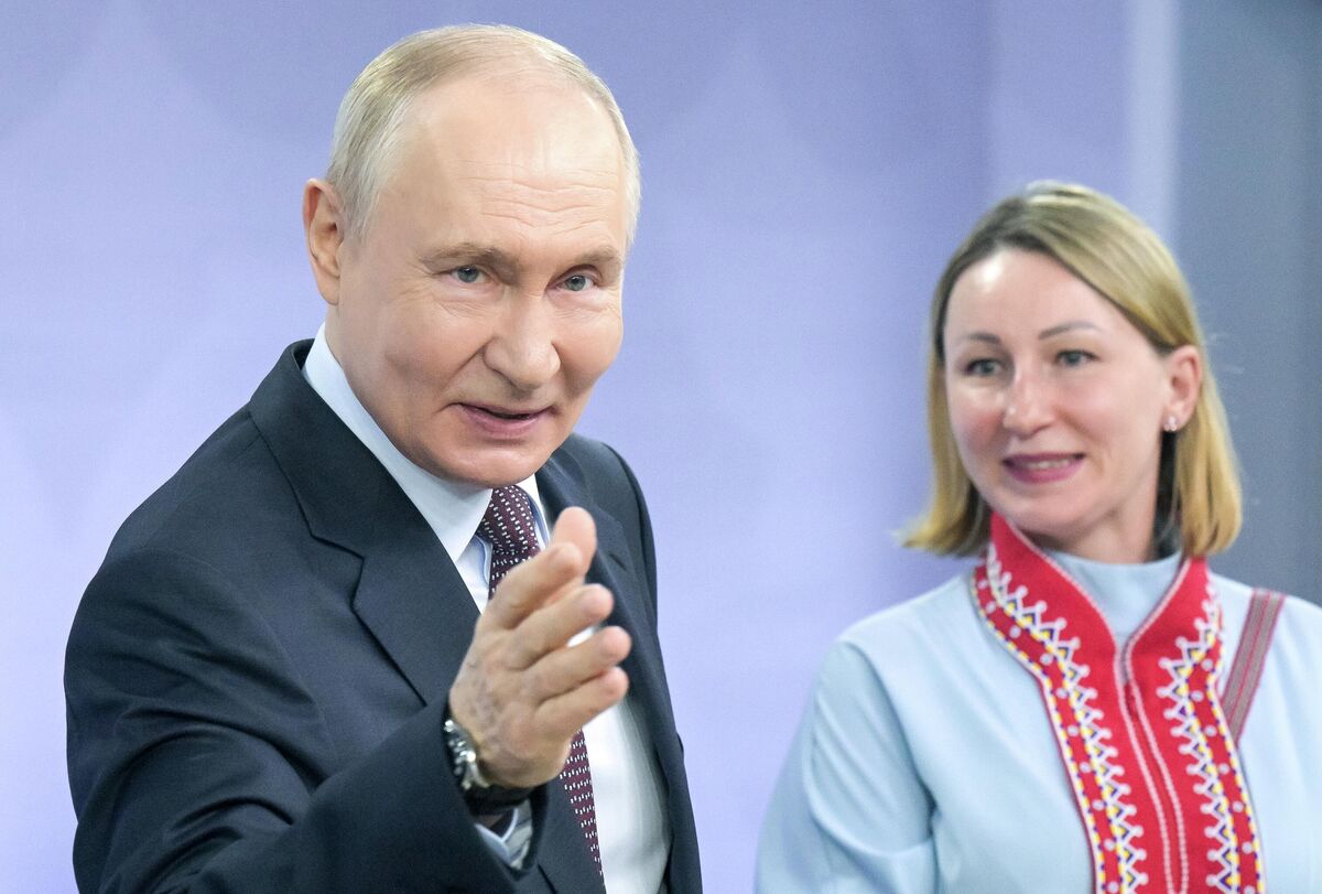 President of the Russian Federation Vladimir Putin meets with representatives of indigenous peoples of Russia