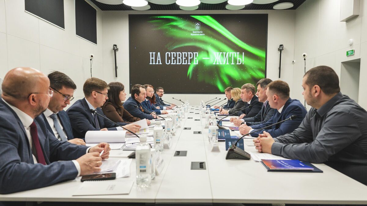 Рабочая встреча губернатора Мурманской области с первым заместителем министра транспорта и коммуникаций Белоруссии Григорием Глазко