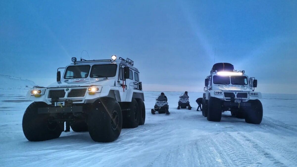 Tazovsky Hospital doctors working in outlying Yamal regions