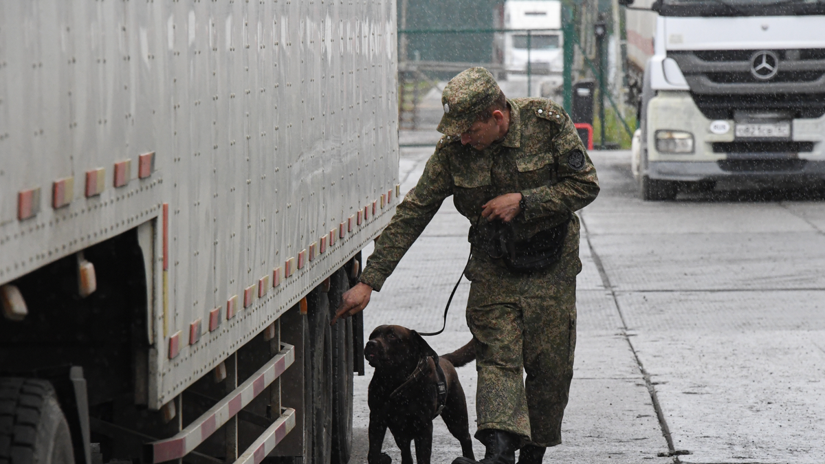 A customs office operates at a vehicle crossing
