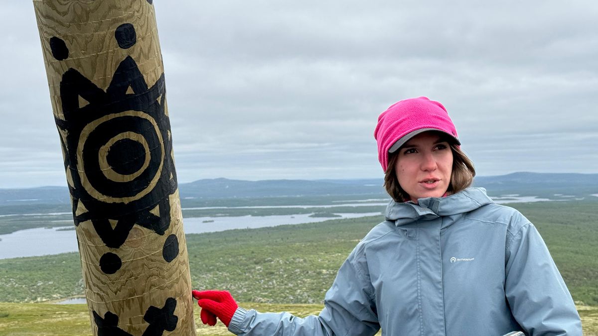 Yulia Koreyeva discusses the meaning of Saami ornaments