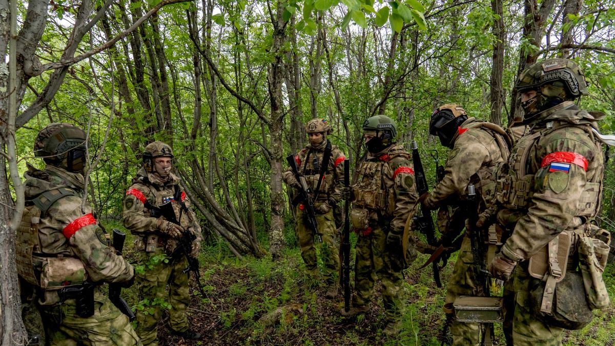 Personnel of the Bear OMON unit