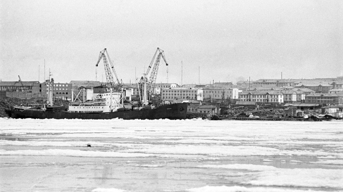View of the northernmost residential community in the USSR – the Arctic settlement of Dikson