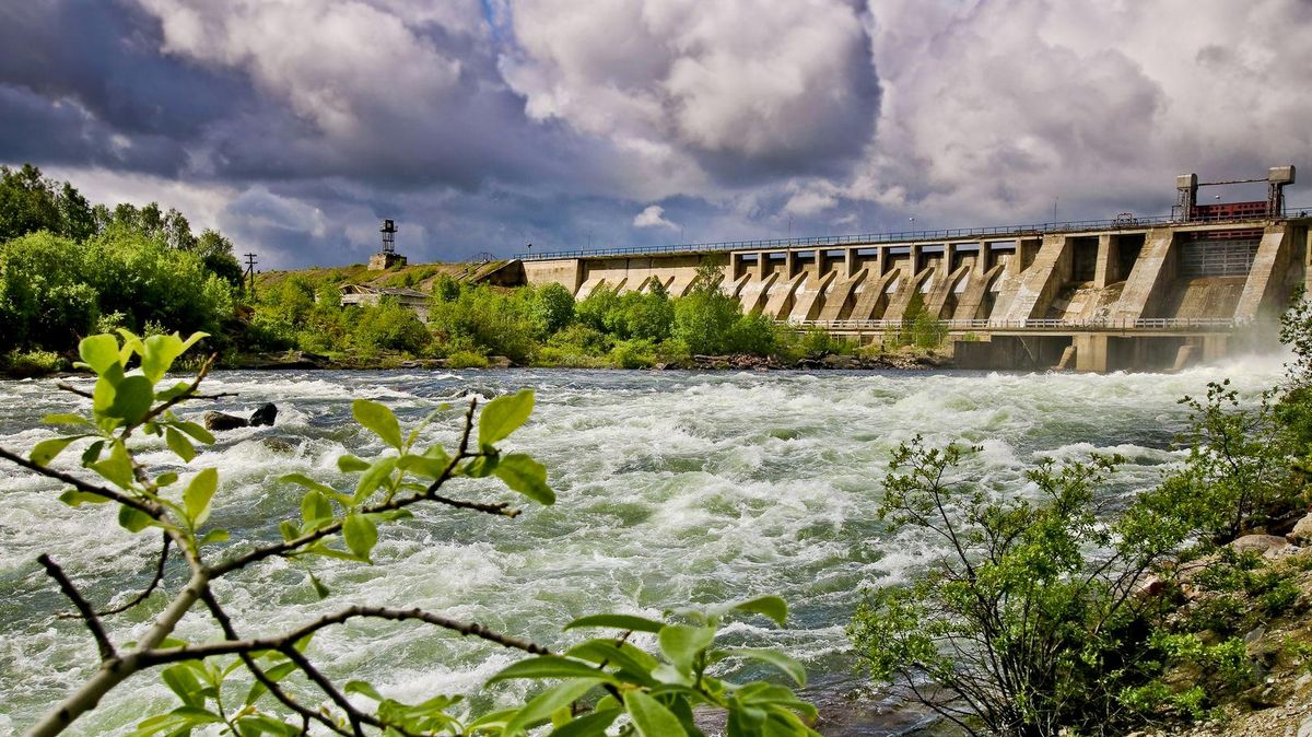 A hydropower plant on the Paz River in the Murmansk Region