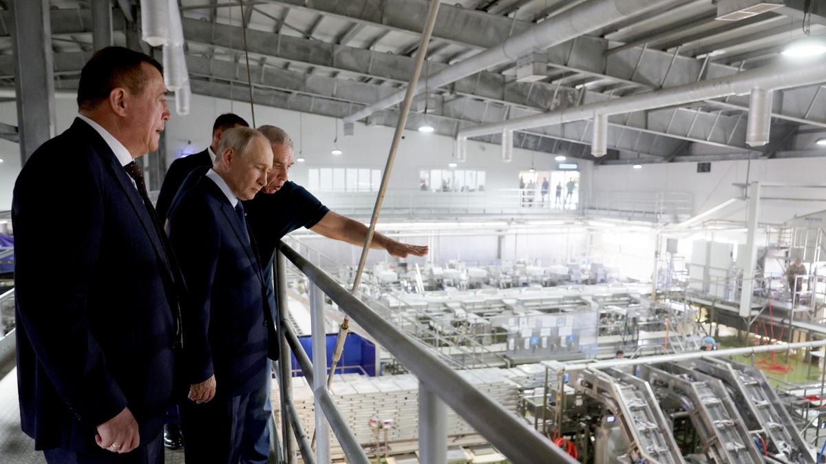 Vladimir Putin touring the Yasny fish processing complex on Iturup Island