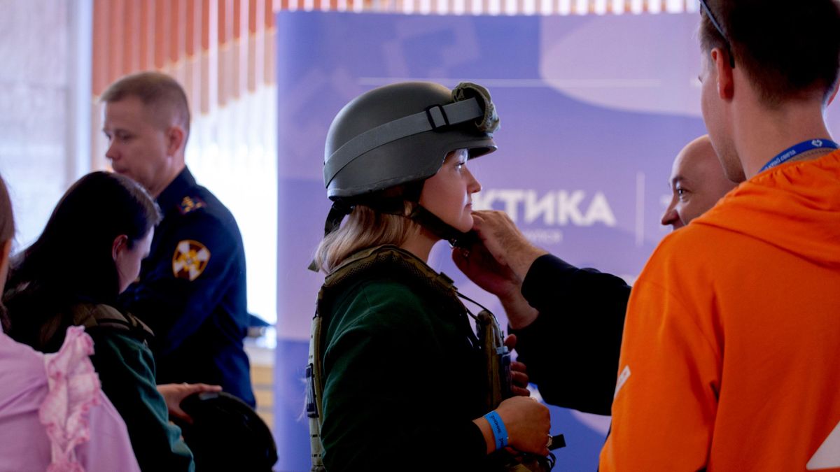At the Find Your Path in the Nenets Autonomous Area job fair in Naryan-Mar