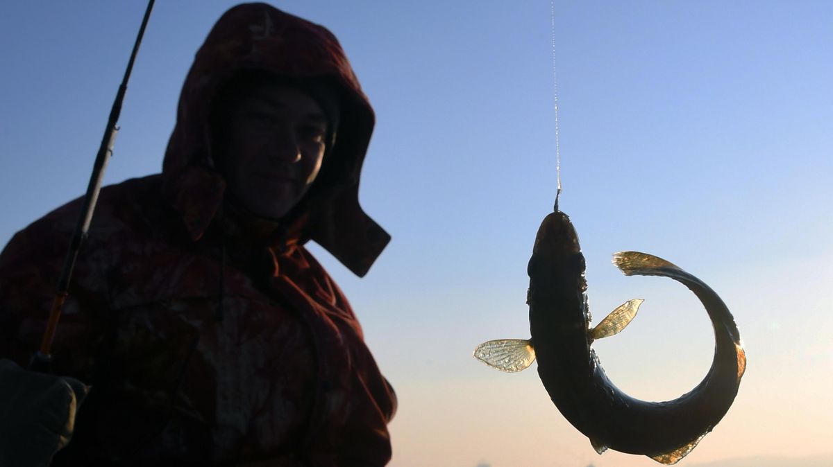 Ice fishing