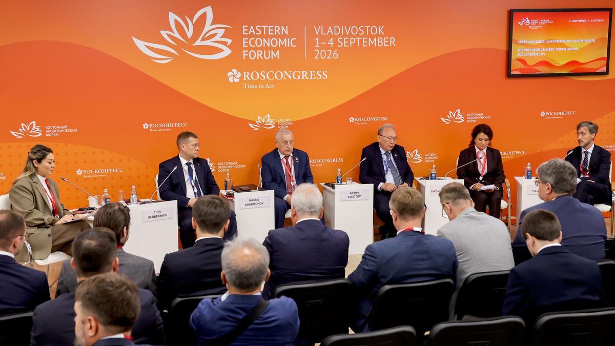 Participants in the Eastern Economic Forum session The Northern Delivery: Digitalization and Accessibility