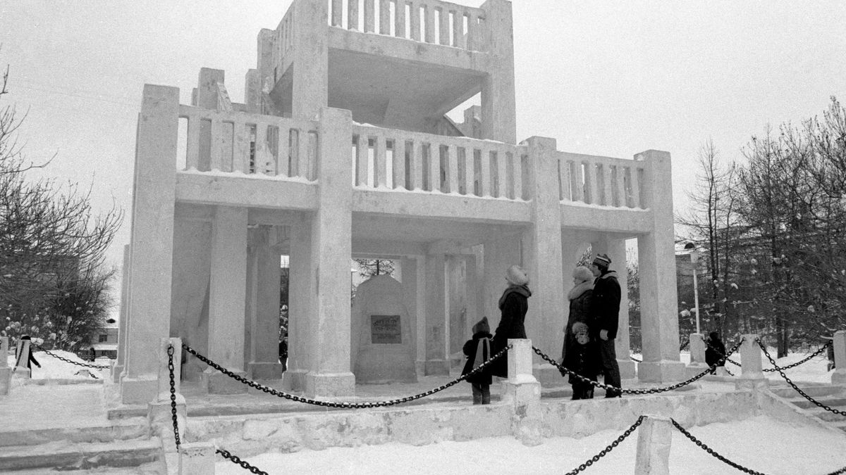 Памятник жертвам интервенции 1918–1920-х годов в Мурманске