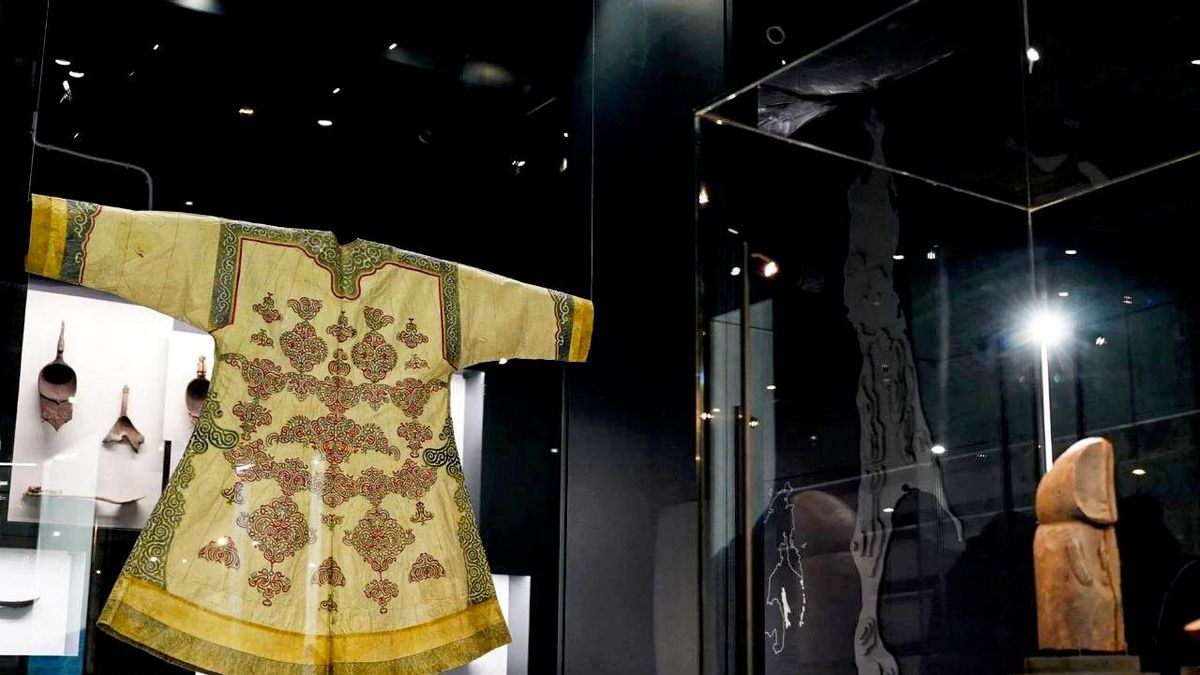 Exhibits at the Sakhalin museum complex