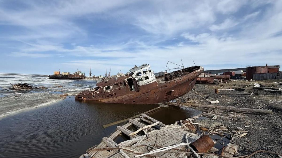 Shipwreck salvaging in the Republic of Sakha (Yakutia)