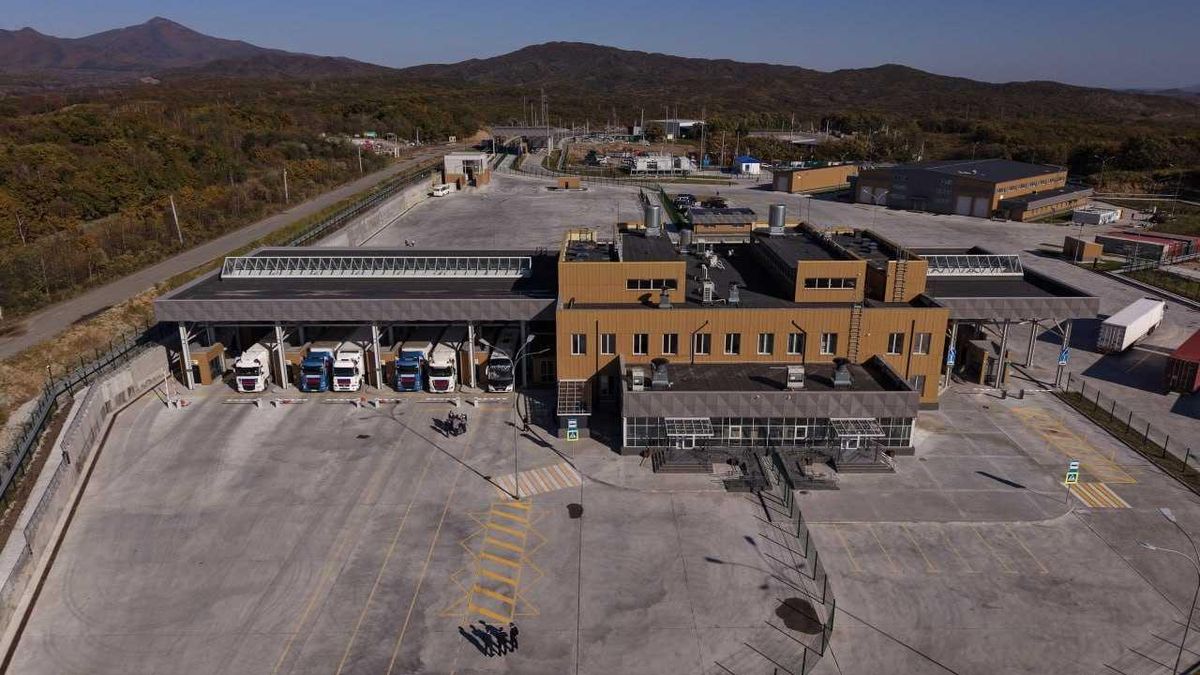 Kraskino automobile checkpoint in the Primorye Territory