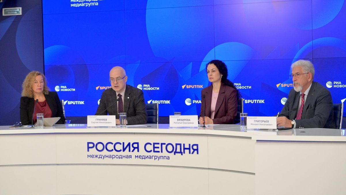 Roundtable “Arctic Transport Routes: Present and Future”