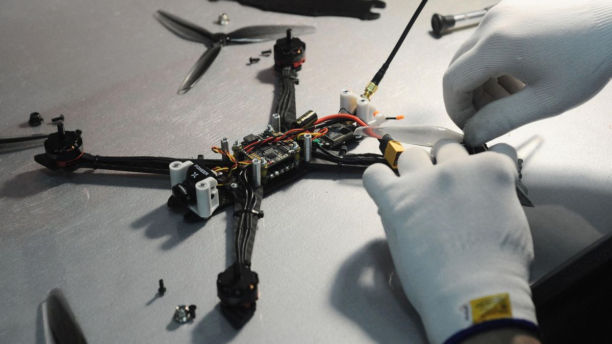 Assembling an unmanned aerial vehicle 
